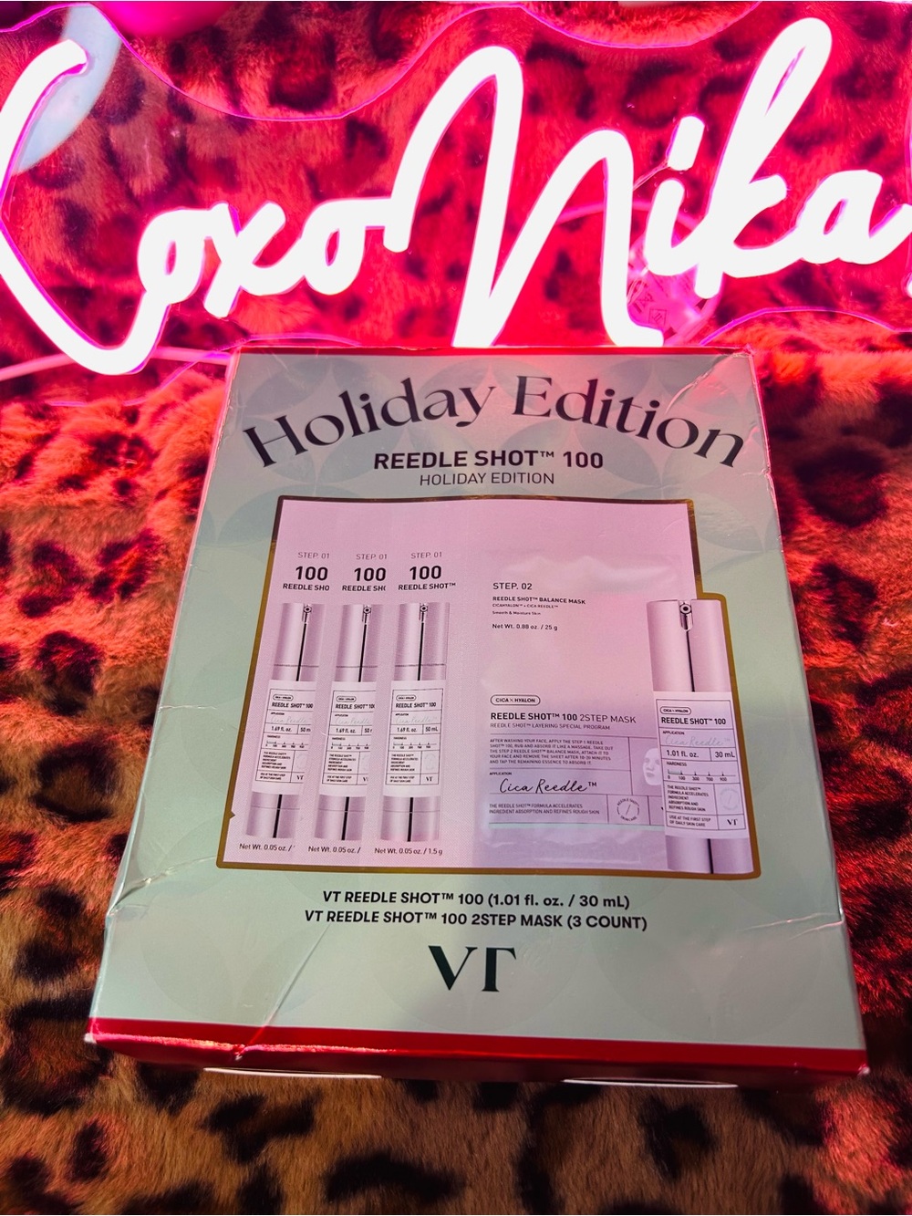 VT Reedle Shot 100 Holiday Skincare Set